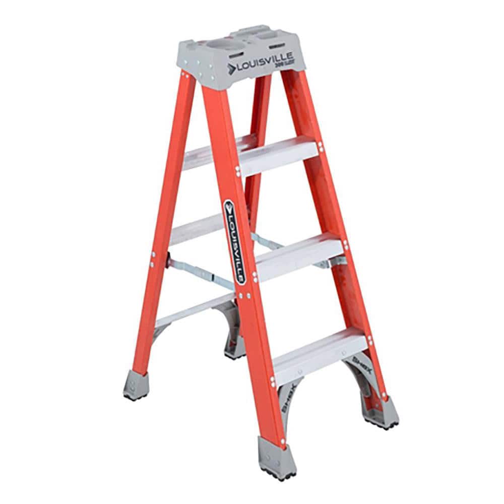 Louisville FS1504 3-Step Ladder: Fiberglass, Type IA 