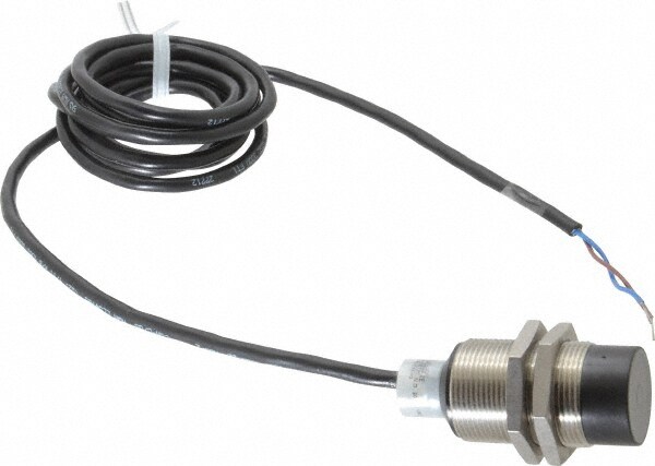 Eaton Cutler-Hammer E57LAL30A2E NPN, 15mm Detection, Cylinder Unshielded, Inductive Proximity Sensor Image