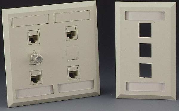 Wall Plates; Wall Plate Type: Sectional Wall Plates ; Wall Plate Configuration: 4 Ports ; Shape: Rectangle ; Number of Gangs: 1; 1 ; Overall Width (Decimal Inch): 2-3/4 ; Standards Met: CSA Certified; UL Listed