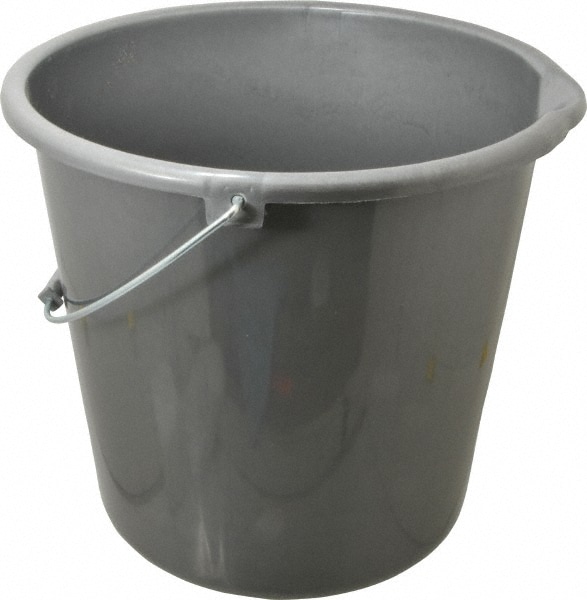 plastic pail