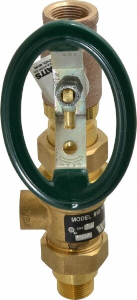 Vacuum-Breaker Valves; Type: High Pressure Hose Drop Backflow Preventer; Material: PTFE; End Connections: FIP Inlet x MIP Outlet; Spring Material: Stainless Steel; Maximum Working Pressure (psi): 400; Minimum Order Quantity: Brass with Cast Iron Handle; S