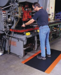 Anti-Fatigue Mat: 36" Length, 24" Wide, 9/16" Thick, Vinyl, Beveled Edge, Heavy-Duty