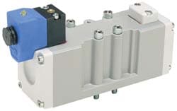 Solenoid Valve: 4-Way & 2-Position, BSPP