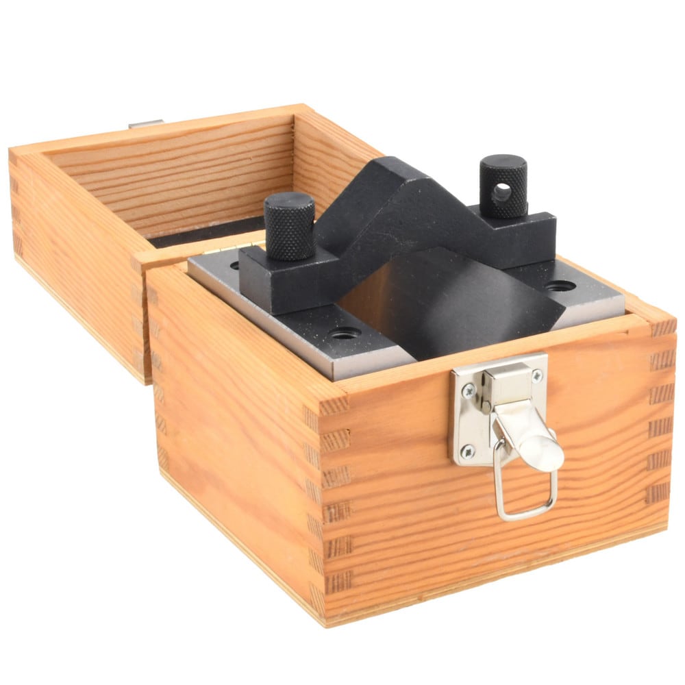 V-Block: 2-9/16" Max Capacity, 90° V Angle