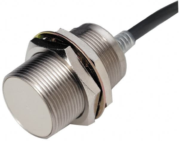 satire voordeel Golven Omron - Inductive Proximity Sensor: Cylinder Shielded, 2 mm Detection  Distance - 09432584 - MSC Industrial Supply