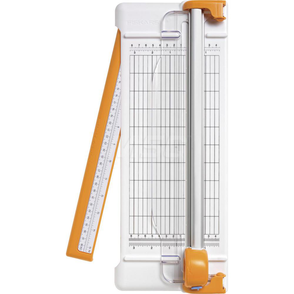 Fiskars Paper Cutters; Width (Inch) 61/2 11659653 MSC