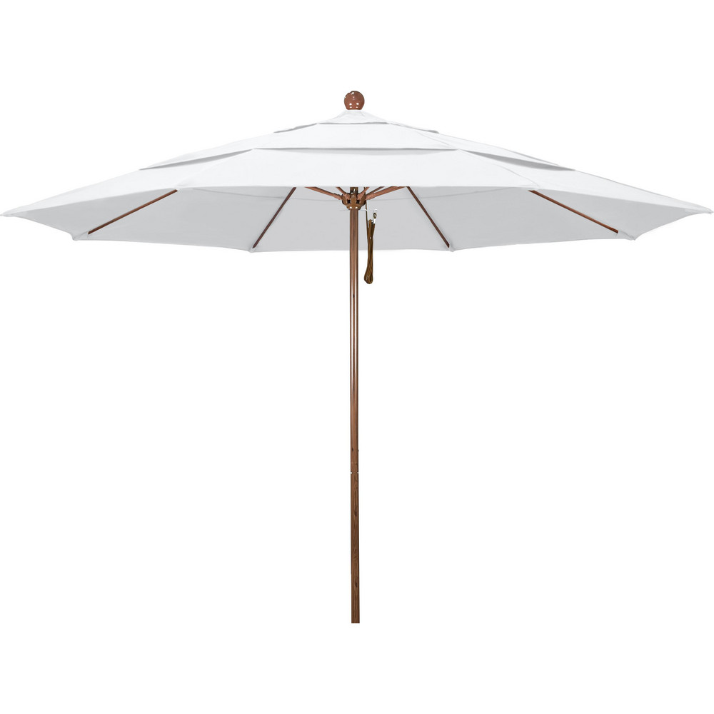 California Umbrella Patio Umbrellas; Fabric Color White; Frame