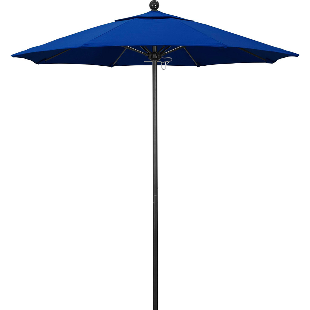 California Umbrella - Patio Umbrella: 90