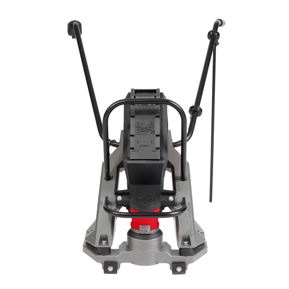 Milwaukee Tool MXF381-2CP Floats; Type: Vibratory Screed ; Product Type: Vibratory Screed ; Blade Material: Stainless Steel 