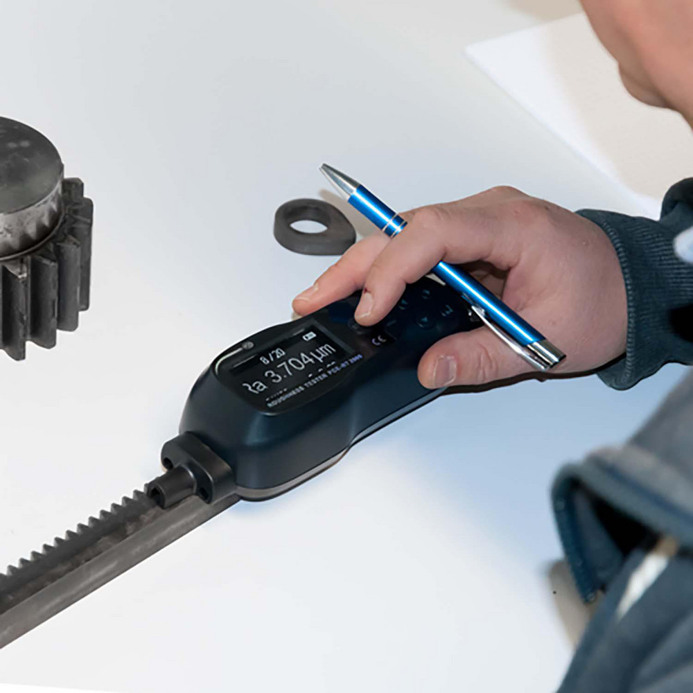 PCE Instruments Surface Roughness Gage Ra Rq Rt & Rz Roughness