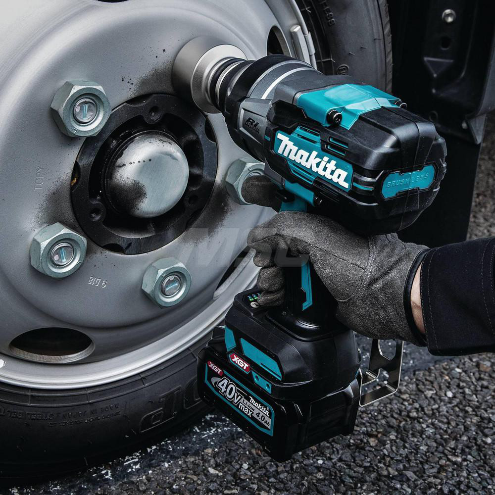 Makita Cordless Impact Wrench 40V, 3/4" Drive, 0 to 1,800 RPM MSC