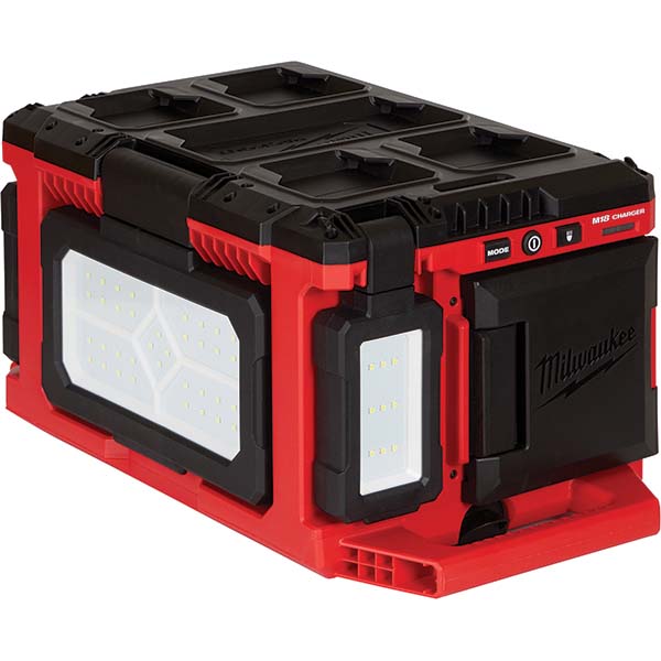M18&trade; Flood Light/Charger w/ PACKOUT&trade; Compatibility