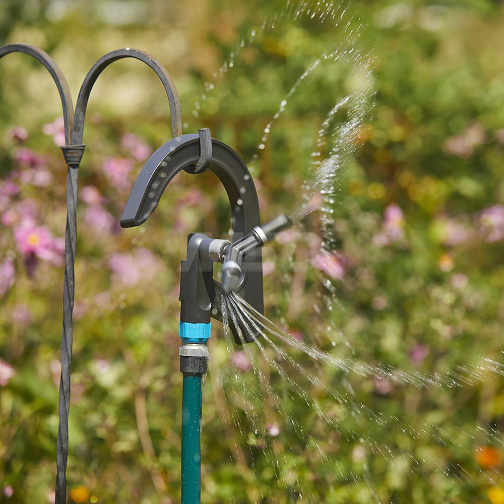 Gilmour Lawn Sprinklers; Type Sprinkler; Thread Size 3/4; Base