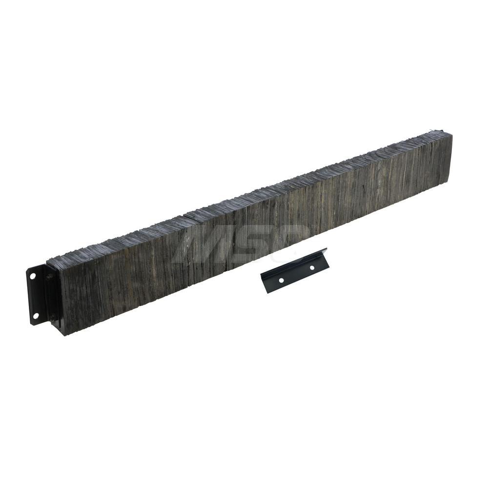 1096-4.5 Rubber Laminated Dock Bumper Image