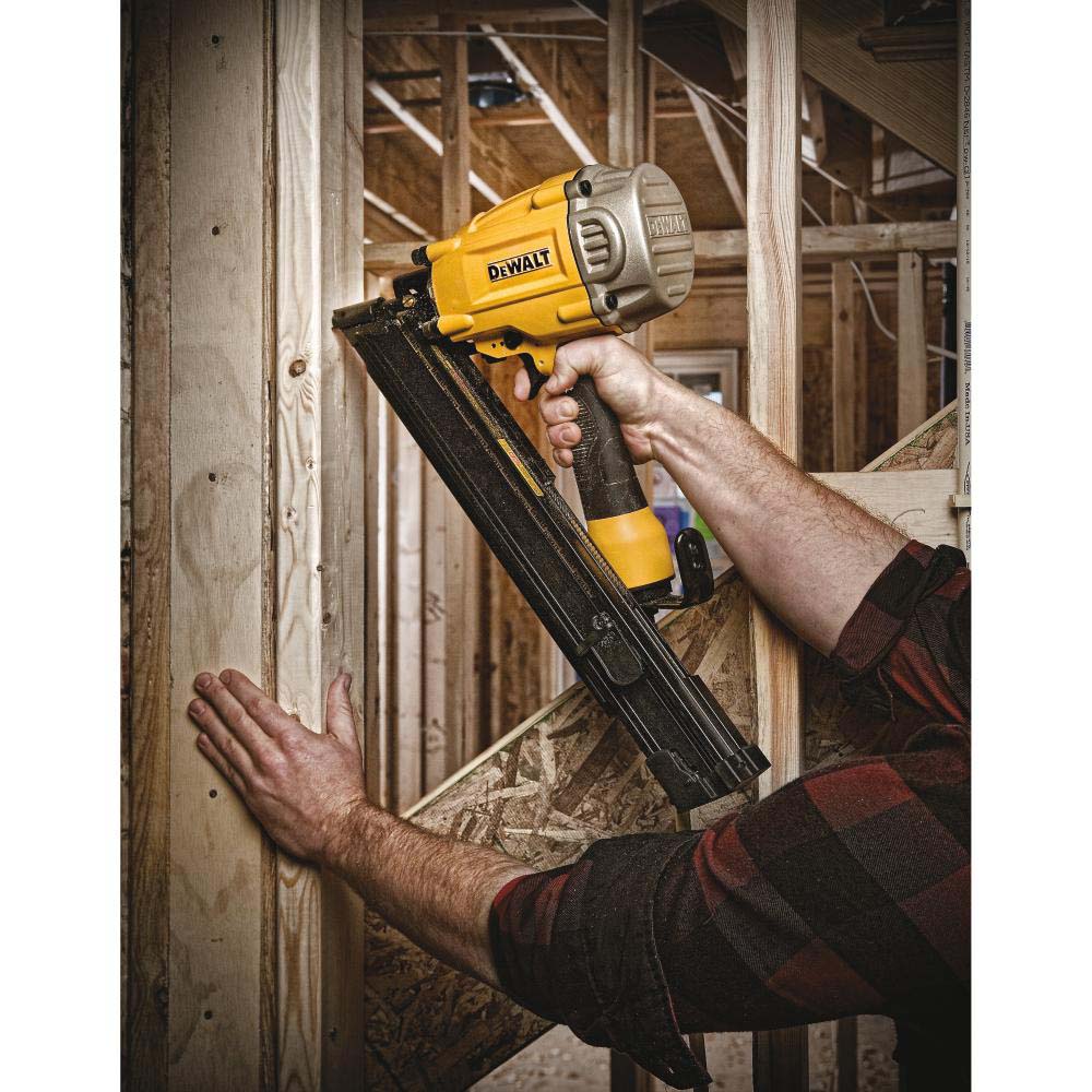 DeWALT 2 to 31/4" Nail Length, 0.113 to 0.131" Nail Diam, Framing