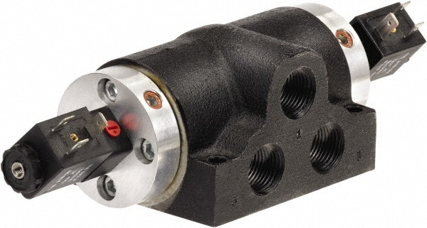 ARO/Ingersoll-Rand K218SD-120-A 1" Inlet x 1" Outlet, Solenoid Actuator, Solenoid Return, 2 Position, Body Ported Solenoid Air Valve Image