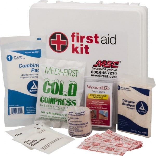 Sportsmen's First Aid Kit: 34 Pc, for 25 People