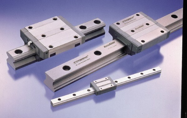 94.6mm L x 34mm W x 20.2mm H, 26mm Transverse Hole Spcg, 26mm Lateral Hole Spcg, Self Lubricating Narrow Ball Carriage