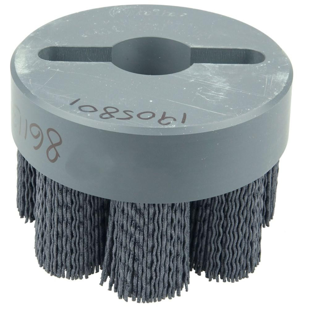 4" 120 Grit Ceramic Crimped Disc Brush - Fine Grade, Drive Arbor Connector, 1-1/2" Trim Length, 1-1/4" Arbor Hole