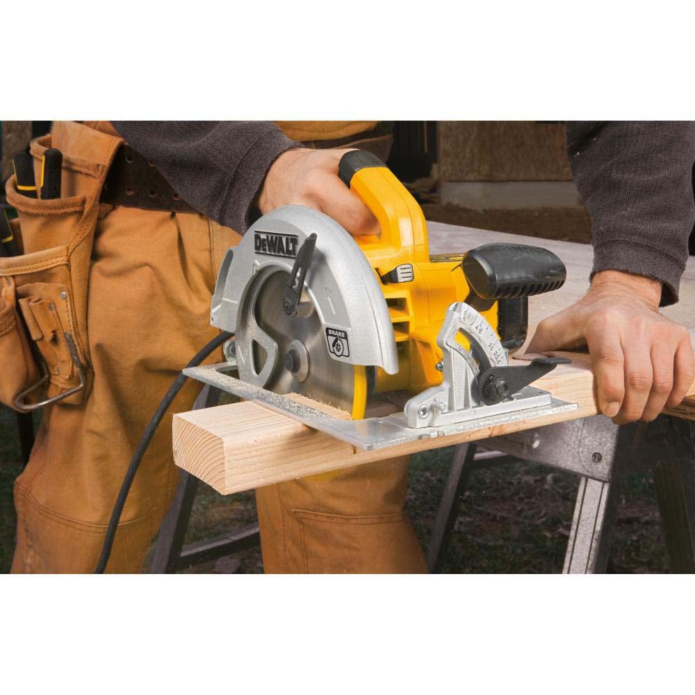 DeWALT - 15 Amps, 7-1/4″ Blade Diam, 5,200 RPM, Electric Circular Saw -  42238063 - MSC Industrial Supply