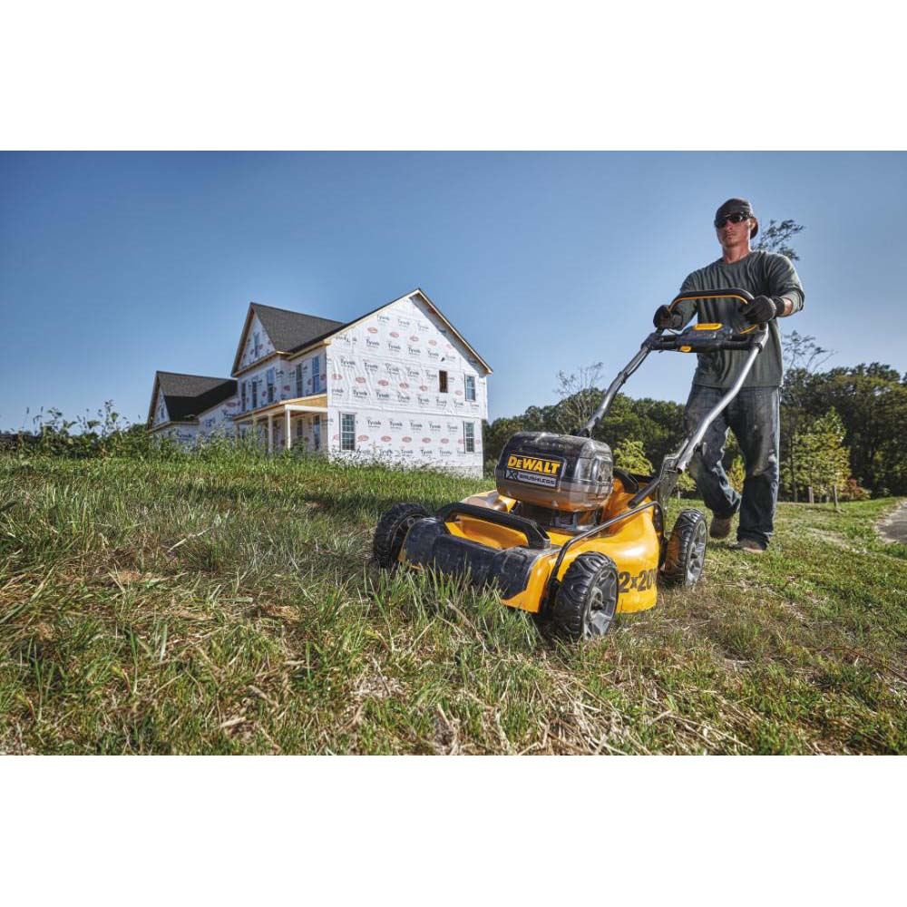 DeWALT - Battery Powered Lawn Mower 