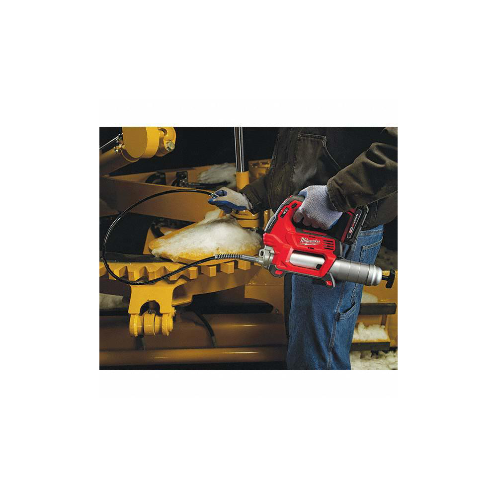 Milwaukee Tool Battery Powered Grease Gun 10,000 psi Max, 14 oz