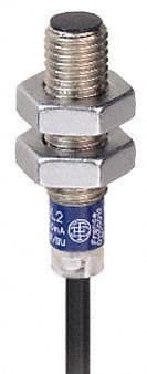 Inductive Proximity Sensor: Cylinder Shielded, 1.5 mm Detection Distance