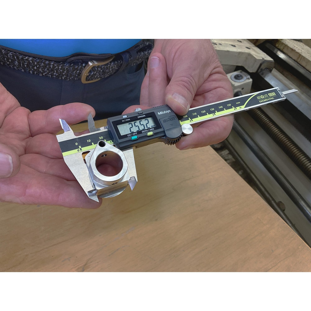 Mitutoyo - Electronic Caliper: 150.00 mm, 6