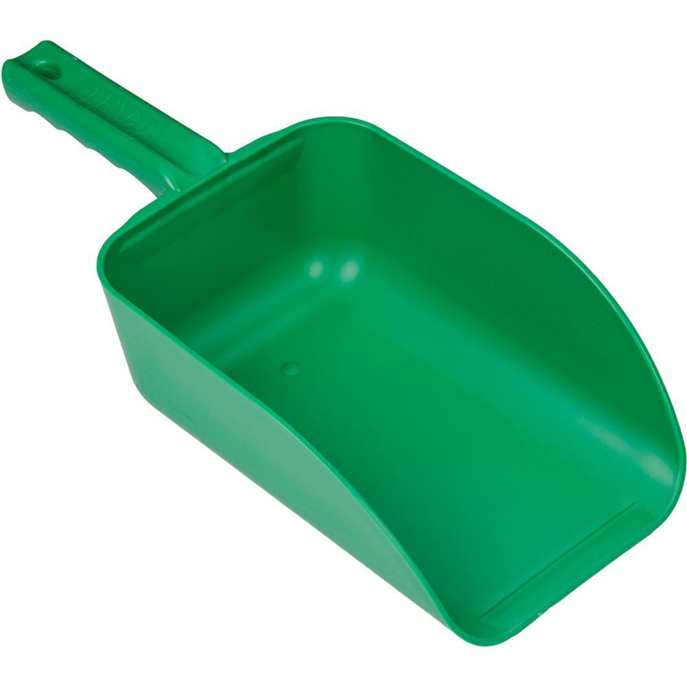 82 oz Green Polypropylene Flat Bottom Scoop