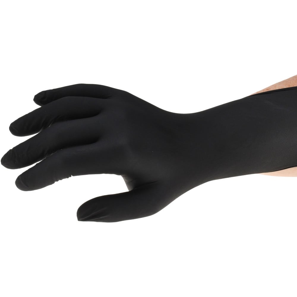 Disposable Gloves: Size Small, 5 mil, Nitrile