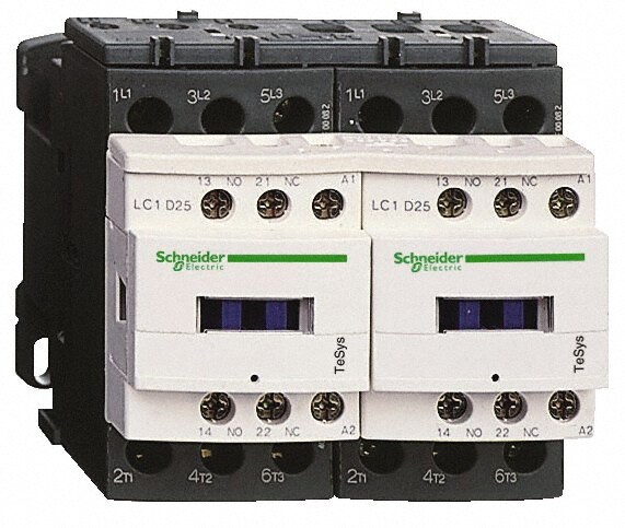 3 Pole, 120 Coil VAC at 50/60 Hz, 9 Amp at 440 VAC, Reversible IEC Contactor