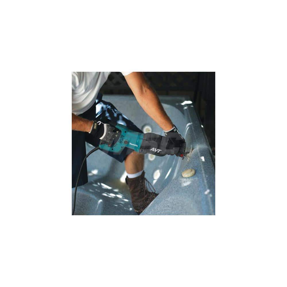 Makita Electric Reciprocating Saws; Amperage: 15.0 A; Strokes per Minute:  2800; Maximum Stroke Length (Inch): 1-1/4; Saw Length: 19.125 in; Voltage:  120.0 V; Stroke Type: Orbital; Features: Powerful 15 AMP Motor