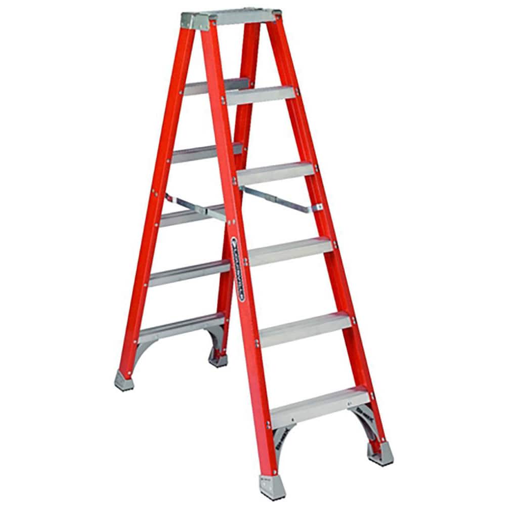 Louisville FM1506 5-Step Ladder: Fiberglass, Type IA, 6 OAH 