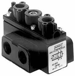 ARO/Ingersoll-Rand A213PD 3/8" Inlet x 3/8" Outlet, Pilot Actuator, Pilot Return, 2 Position, Body Ported Solenoid Air Valve Image