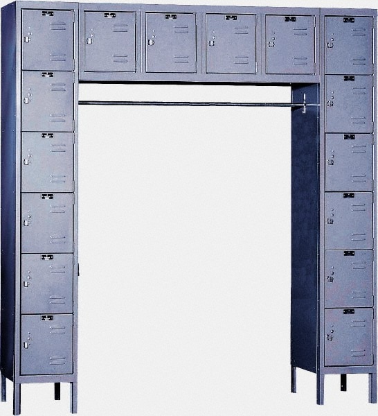 HALLOWELL U1788-16HG 1-Wide Locker: Padlock Image