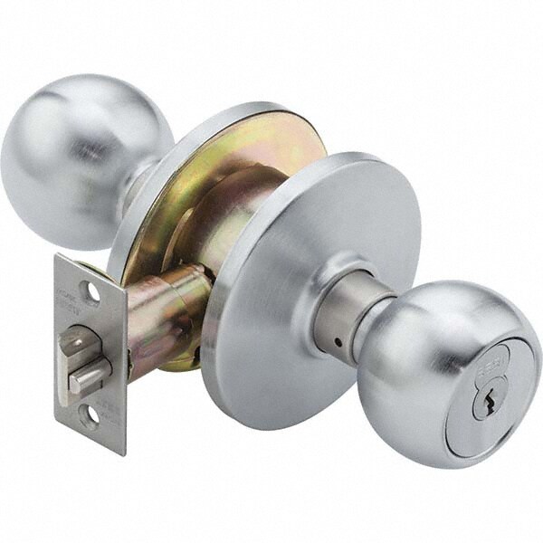 Knob Locksets; Type: Entrance; Tumbler ; Door Thickness: 1 3/8 - 1 7/8 ; Back Set: 2-3/4 (Inch); Material: Zinc ; Finish/Coating: Satin Chrome; Satin Chrome ; Compatible Door Thickness: 1 3/8 - 1 7/8