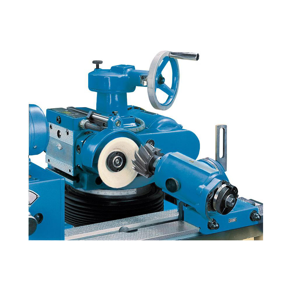 Knuth Cylindrical Grinders; Operation Type Manual; Distance Between