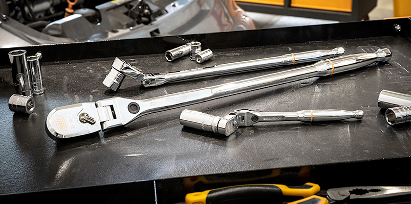 GEARWRENCH 120XP Ratchets and Stubby Low-Profile Sockets | MSC 