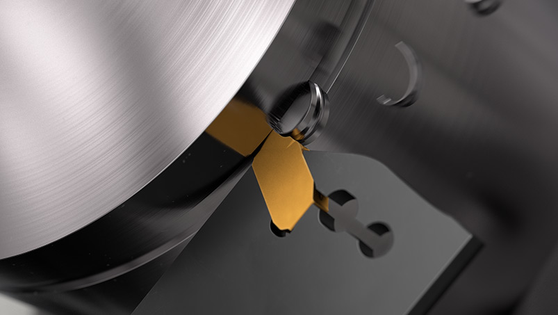 image of CoroCut QD Y-axis in use