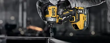 Performance Redefined - DEWALT&reg; XR POWERPACK&trade; Tabless Batteries